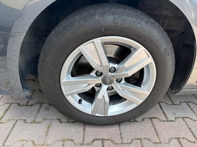 Audi A4 Avant 2.0 TDI 150 CV ultra S tronic Business (16)