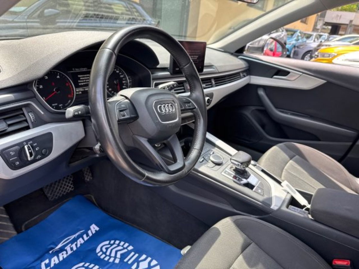 Audi A4 Avant 2.0 TDI 150 CV ultra S tronic Business (8)