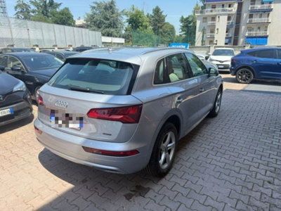 Audi Q5 40 TDI 204 CV quattro S tronic Business Sport (4)