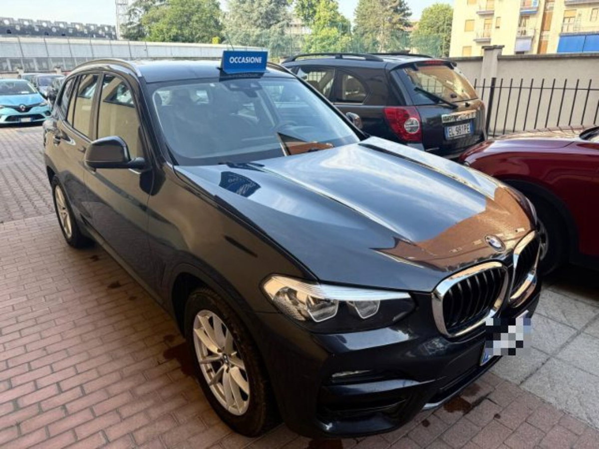 BMW X3 xDrive30e Business Advantage (3)