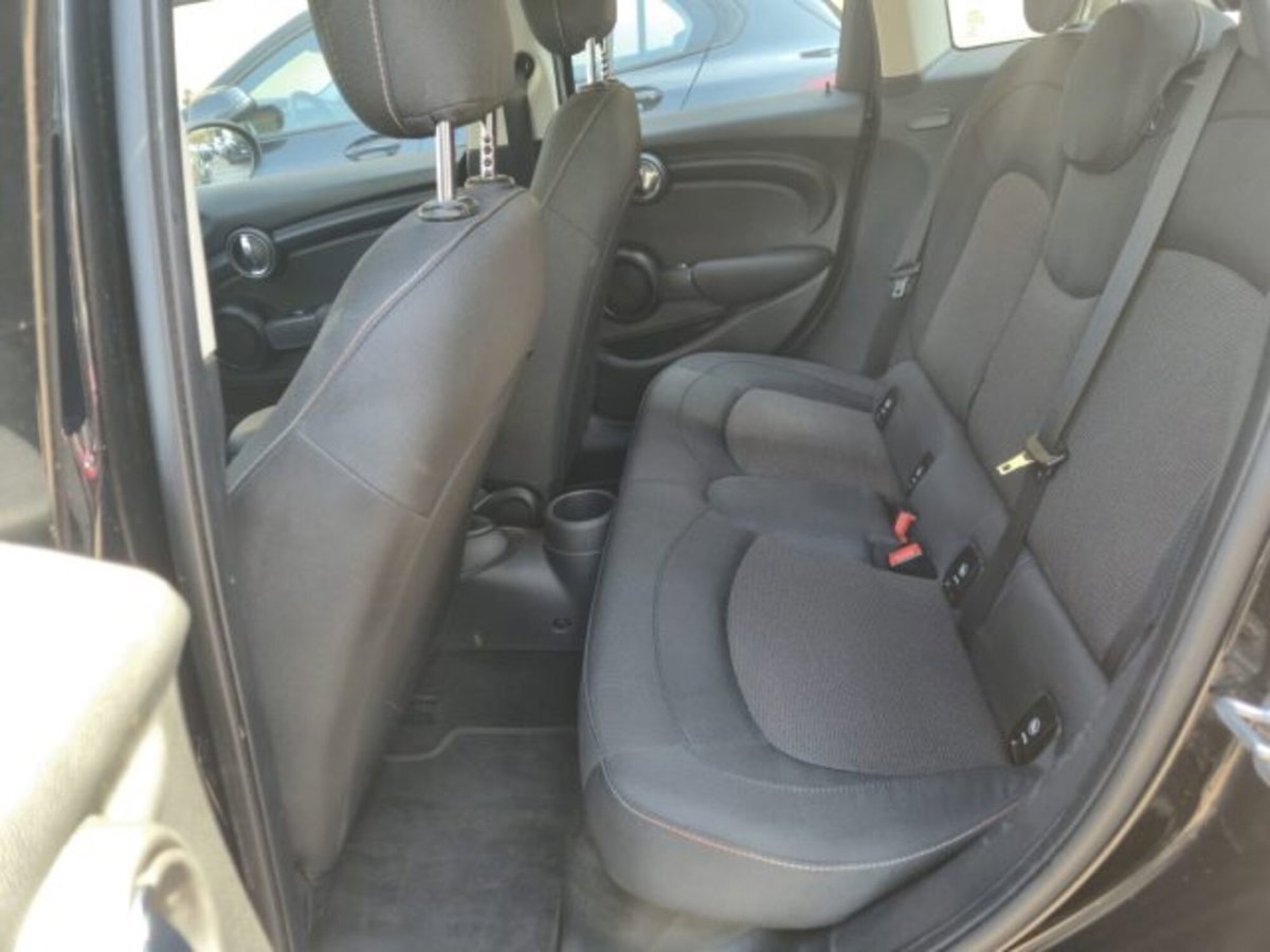 MINI Mini 1.5 One 75 CV Baker Street 5 porte (12)