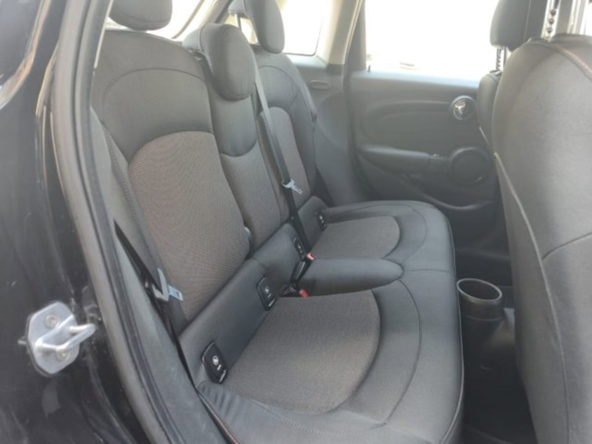 MINI Mini 1.5 One 75 CV Baker Street 5 porte (13)