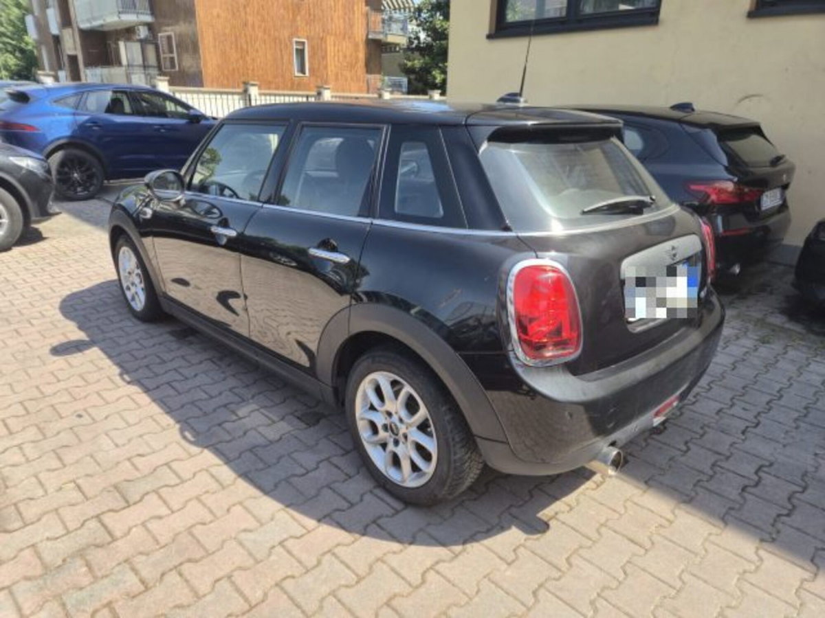 MINI Mini 1.5 One 75 CV Baker Street 5 porte (6)