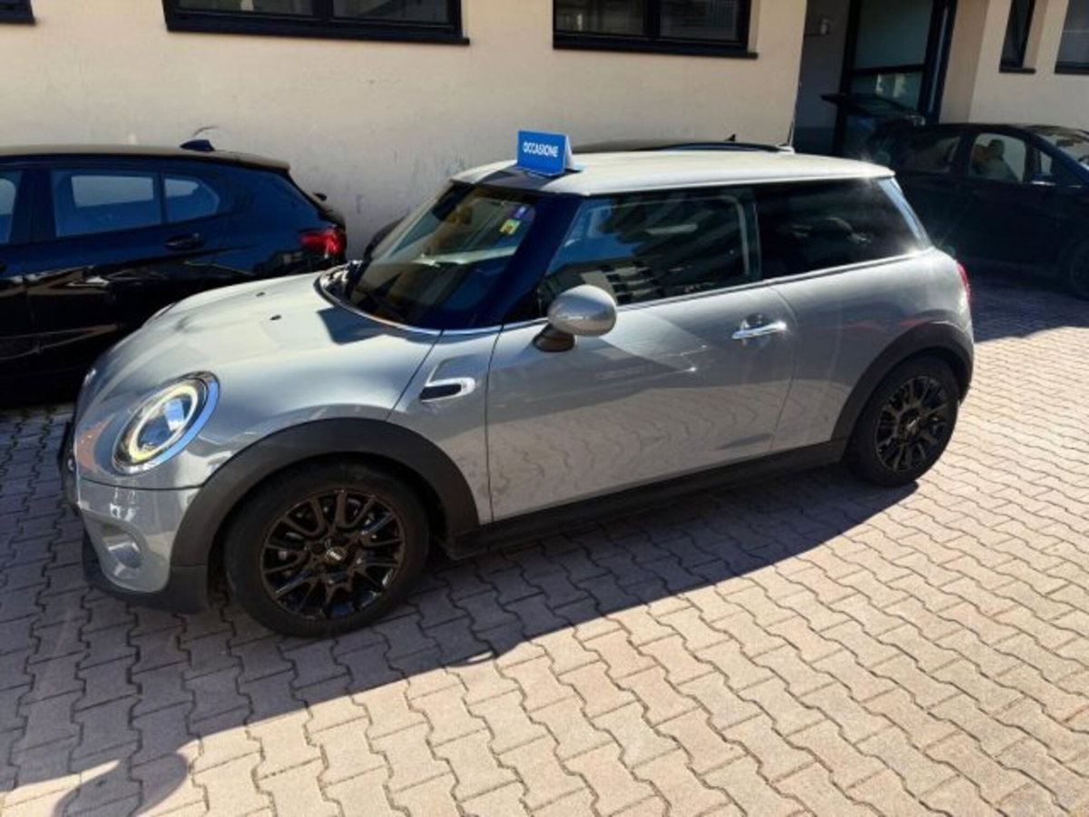 MINI Mini 1.5 One Essential (4)