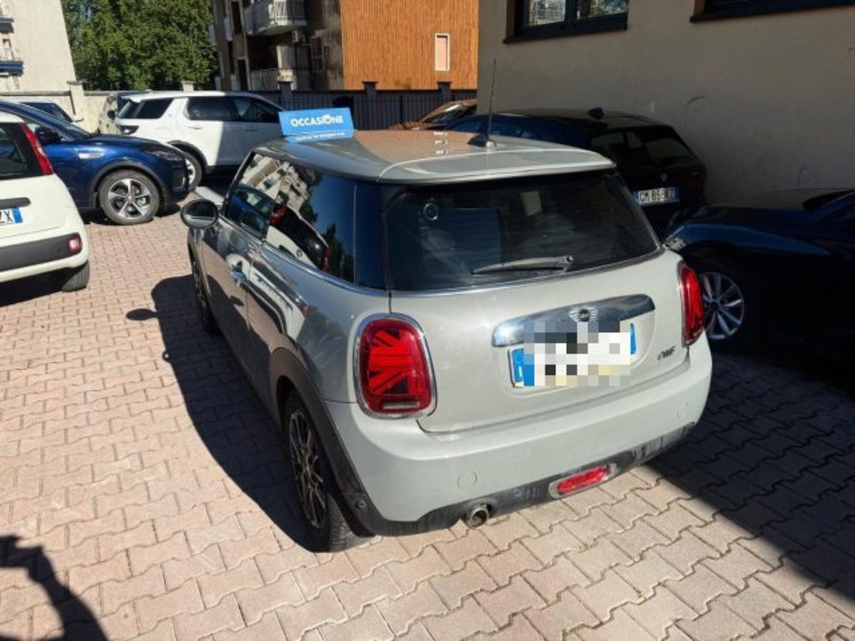 MINI Mini 1.5 One Essential (6)