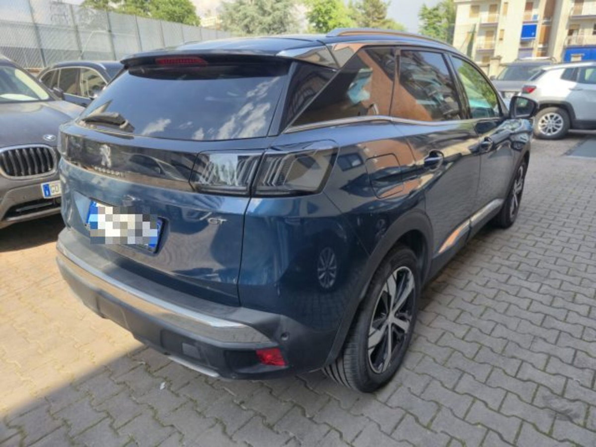 Peugeot 3008 BlueHDi 130 S&S EAT8 GT Pack (4)