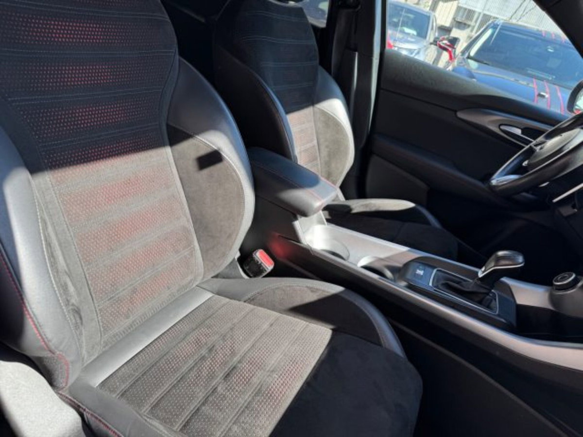 Alfa Romeo Tonale Tonale 1.5 130 CV MHEV TCT7 Edizione Speciale (10)