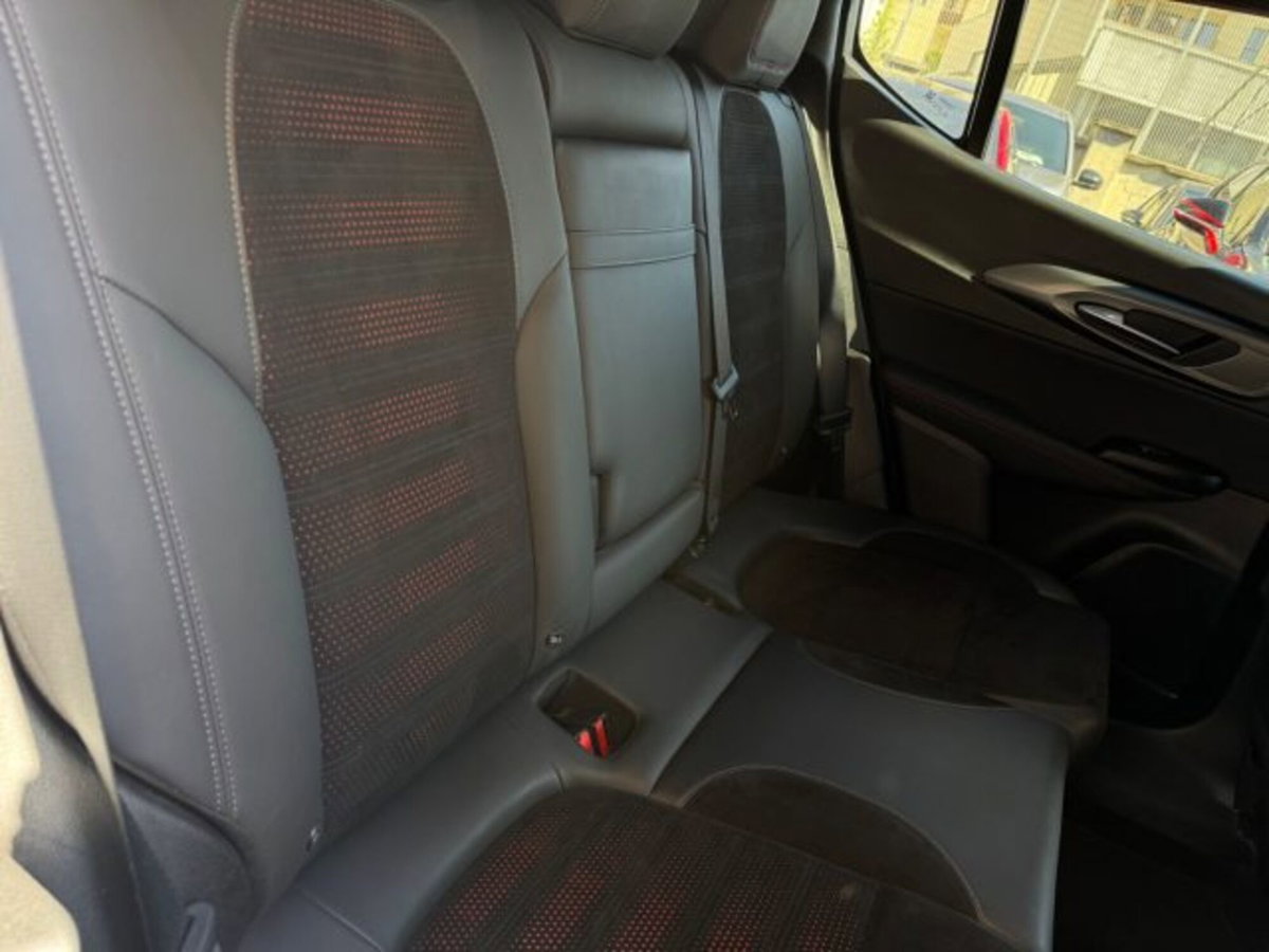 Alfa Romeo Tonale Tonale 1.5 130 CV MHEV TCT7 Edizione Speciale (12)