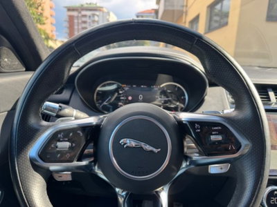 Jaguar E-Pace 2.0d i4 mhev R-Dynamic S awd 163cv auto (16)