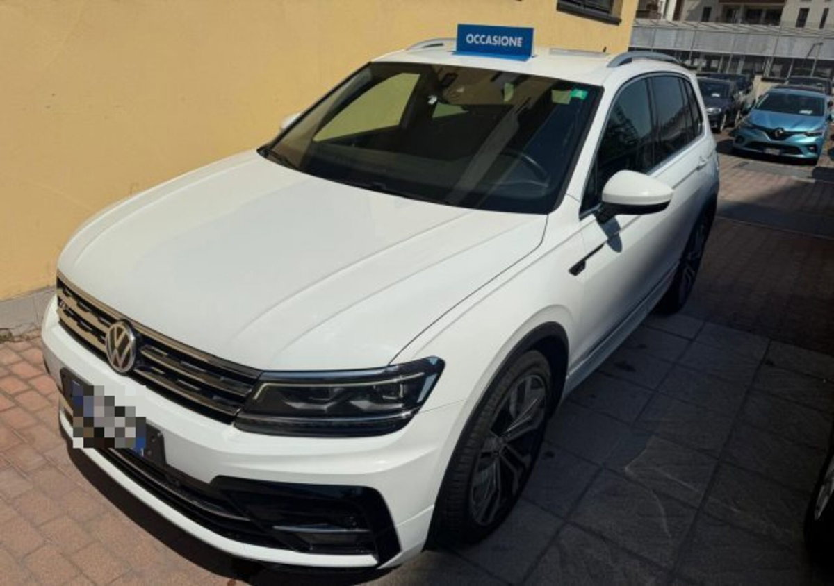 Volkswagen Tiguan Allspace 2.0 TDI SCR DSG 4MOTION R-Line