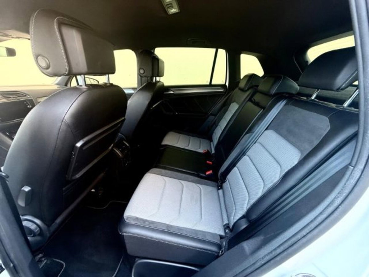 Volkswagen Tiguan Allspace 2.0 TDI SCR DSG 4MOTION R-Line (10)