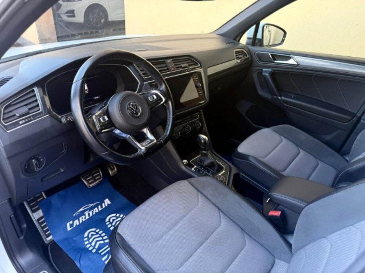Volkswagen Tiguan Allspace 2.0 TDI SCR DSG 4MOTION R-Line (8)