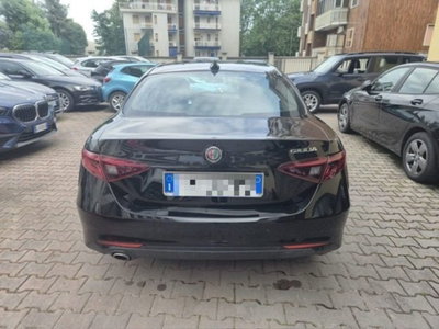 Alfa Romeo Giulia 2.2 Turbodiesel 150 CV AT8 Super (5)