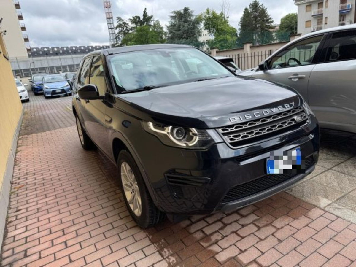Land Rover Discovery Sport 2.0 TD4 150 CV SE (3)
