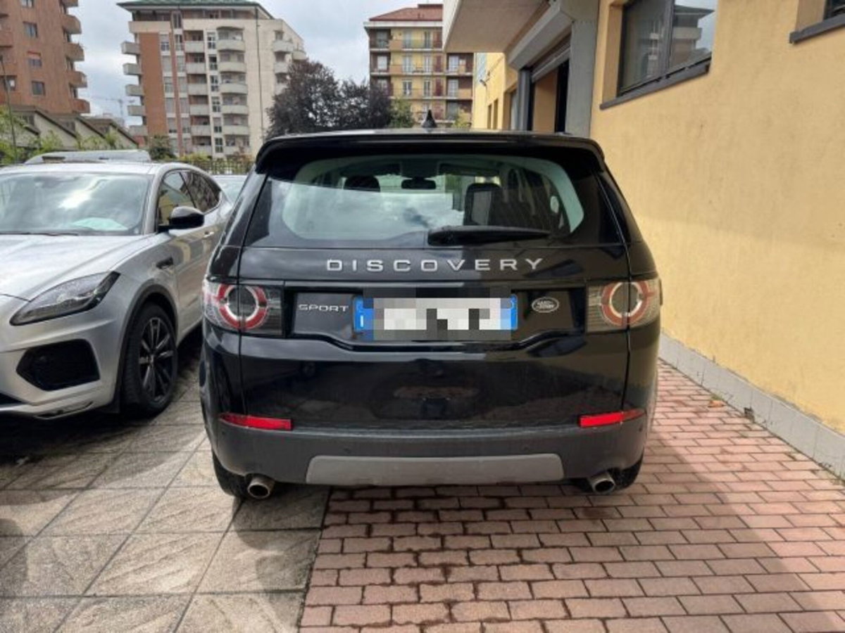 Land Rover Discovery Sport 2.0 TD4 150 CV SE (5)