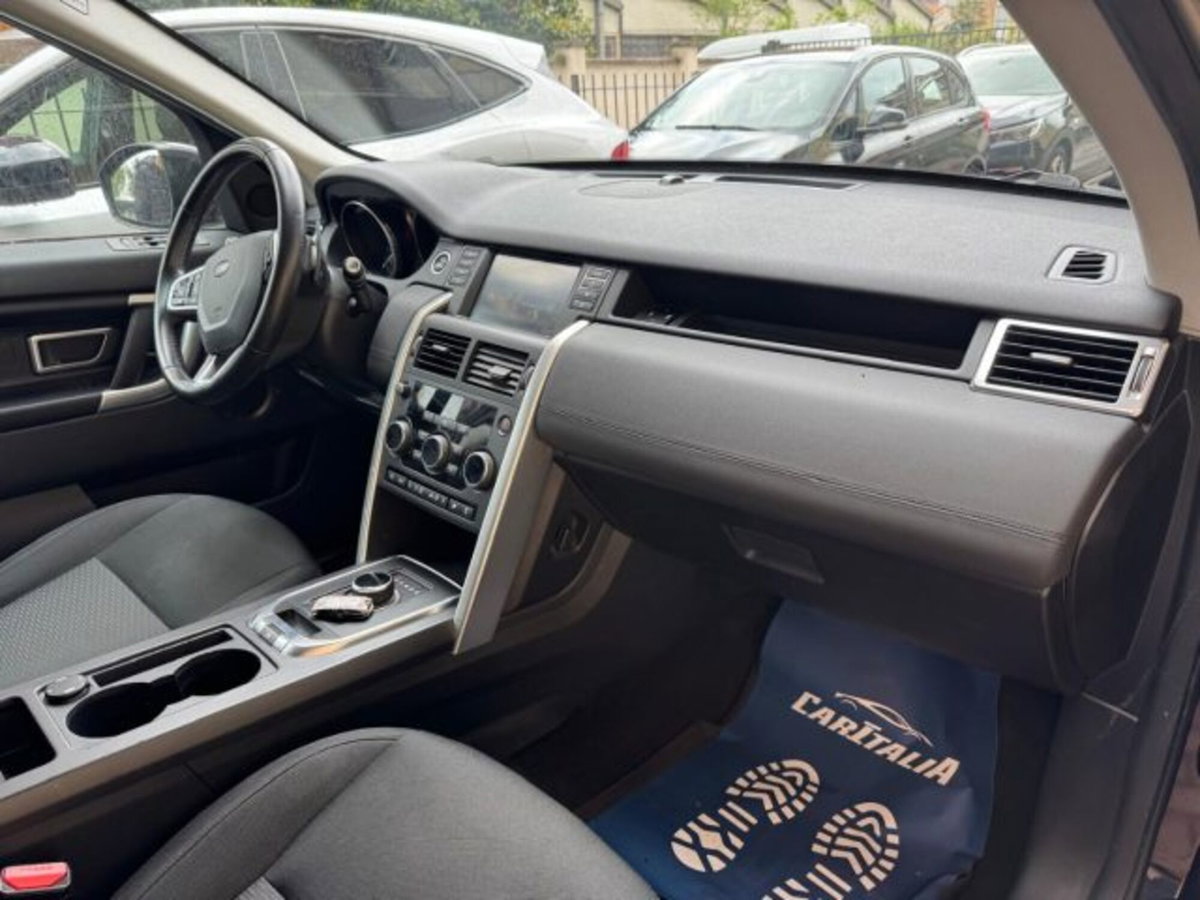 Land Rover Discovery Sport 2.0 TD4 150 CV SE (7)