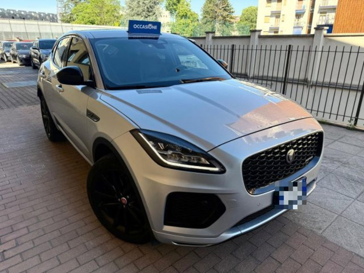 Jaguar E-Pace 2.0D I4 163 CV AWD Auto R-Dynamic Black (3)