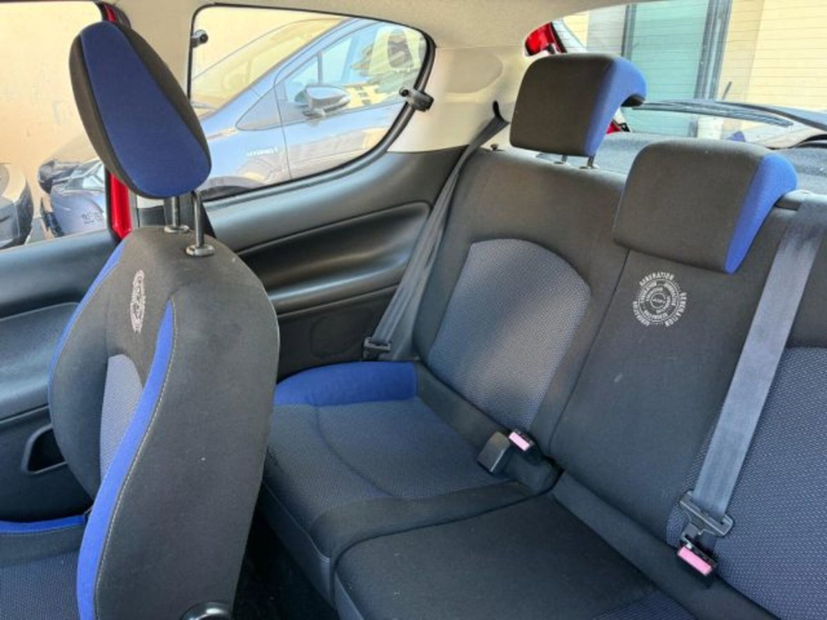 Peugeot 206 60CV 3p. X Line (10)