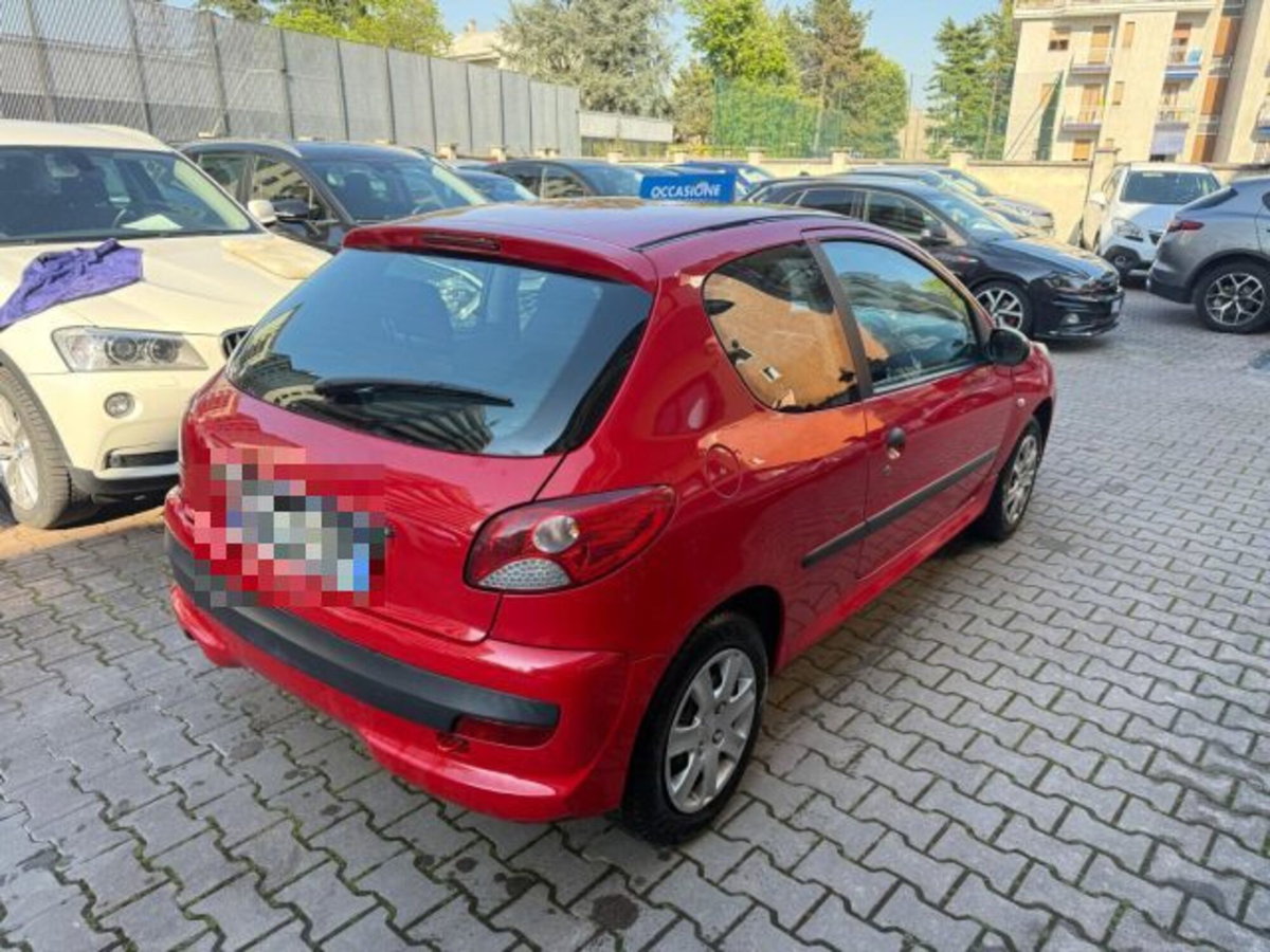 Peugeot 206 60CV 3p. X Line (4)