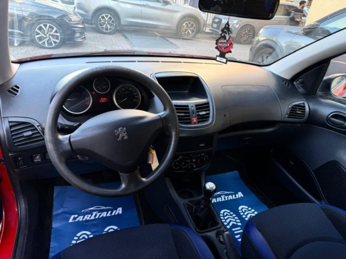 Peugeot 206 60CV 3p. X Line (8)