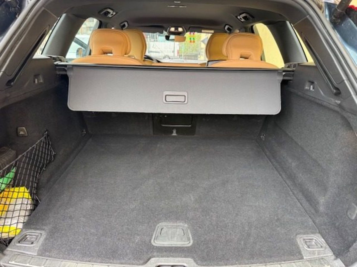 Volvo XC60 B4 Geartronic Inscription (17)