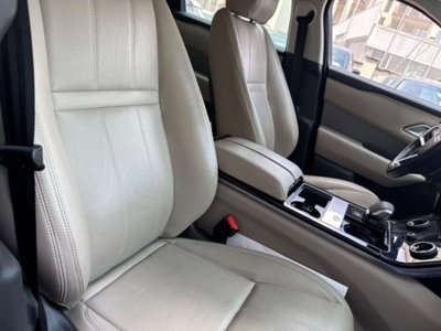 Land Rover Range Rover Velar 2.0D I4 204 CV (10)
