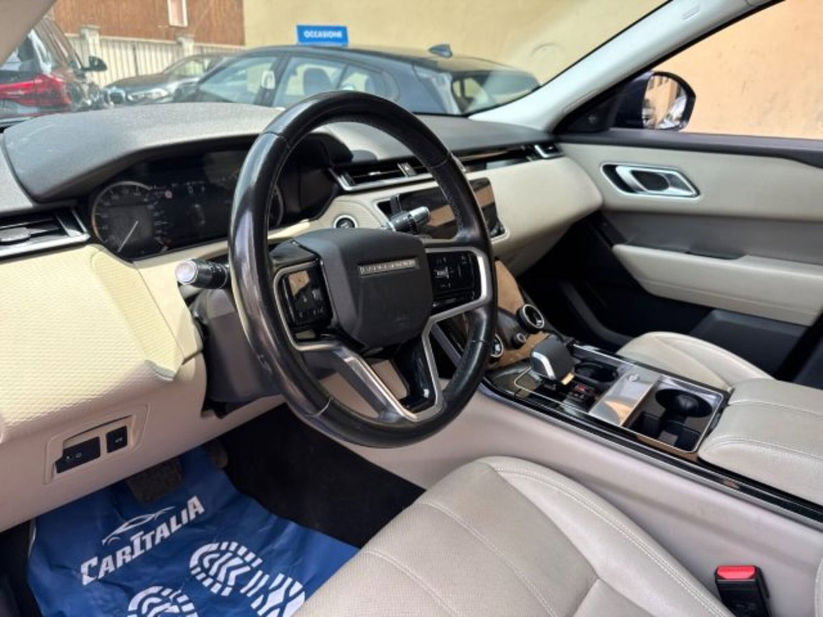 Land Rover Range Rover Velar 2.0D I4 204 CV (11)