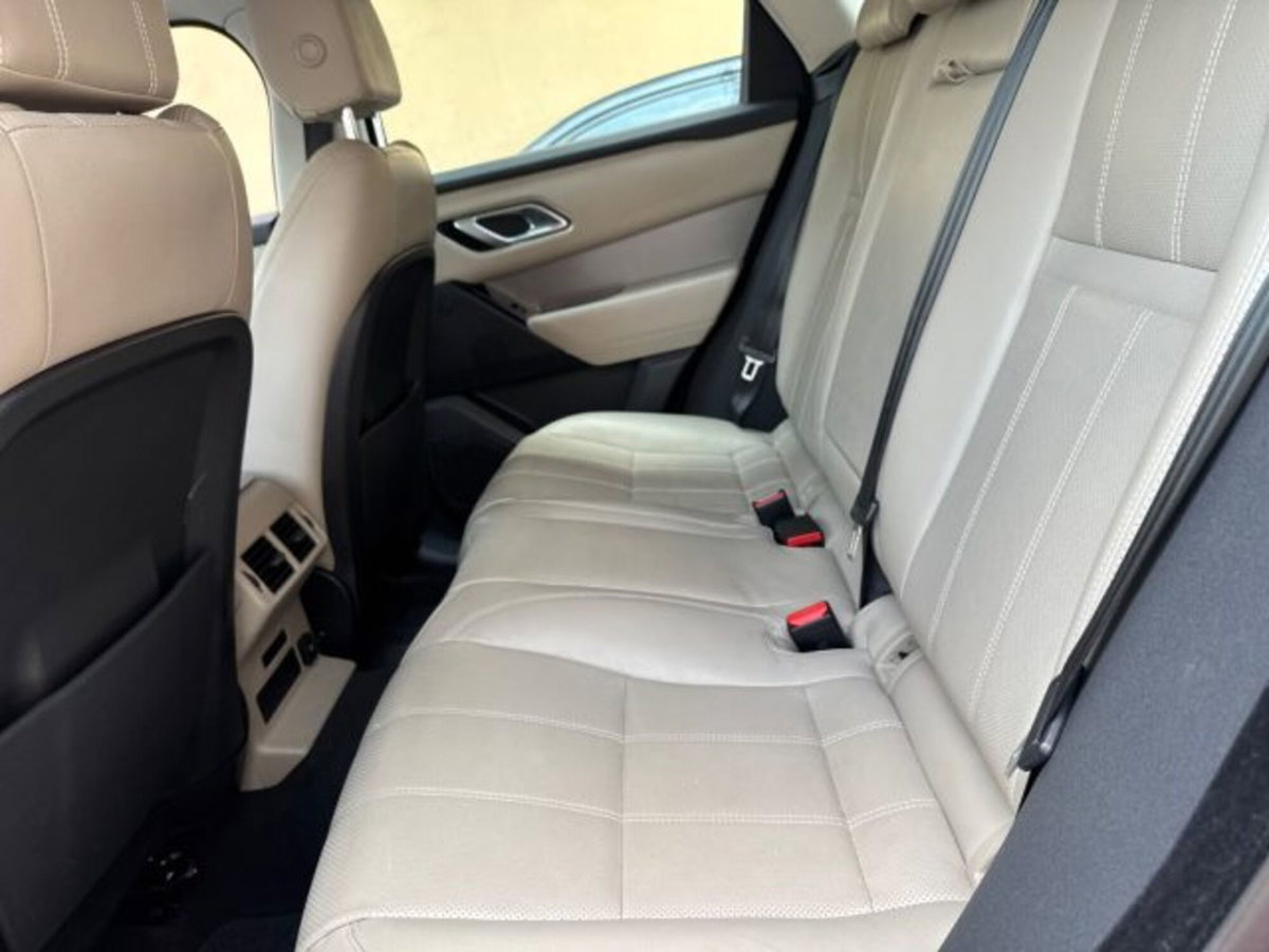 Land Rover Range Rover Velar 2.0D I4 204 CV (12)