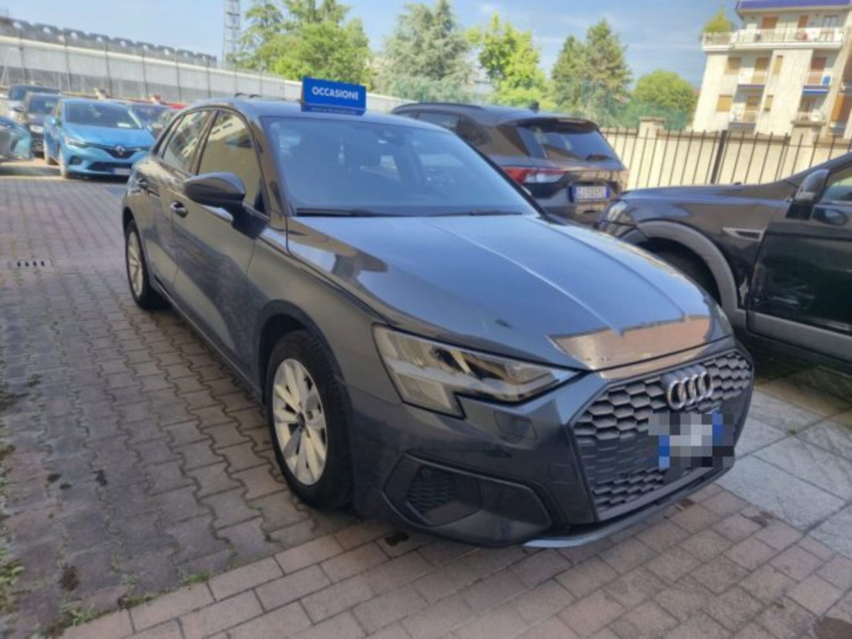 Audi A3 Sportback 30 TFSI Business (3)