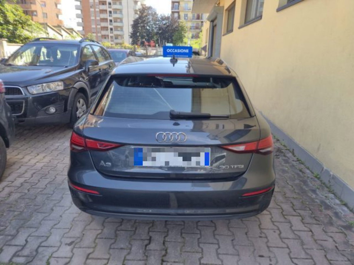 Audi A3 Sportback 30 TFSI Business (5)