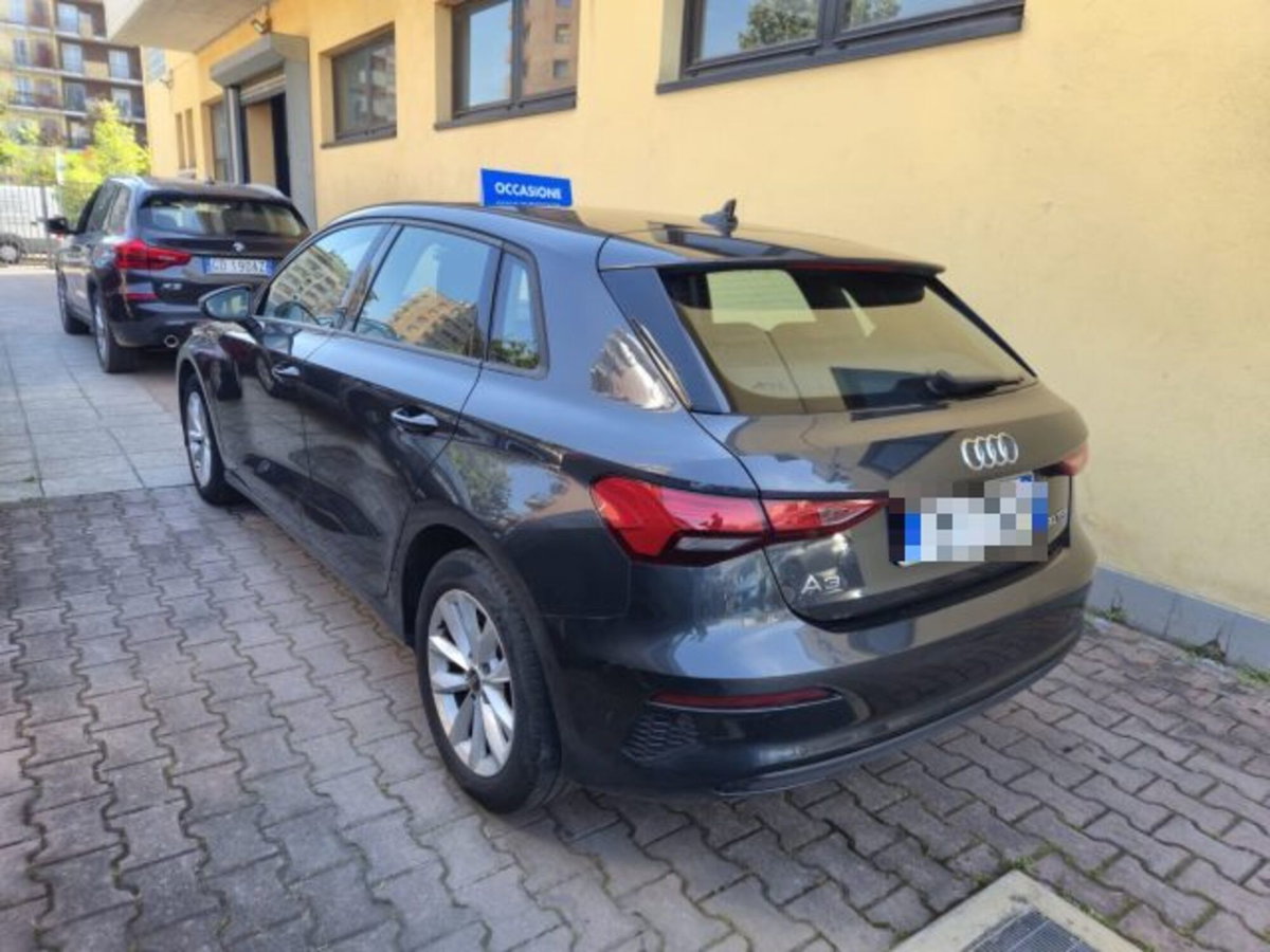 Audi A3 Sportback 30 TFSI Business (6)