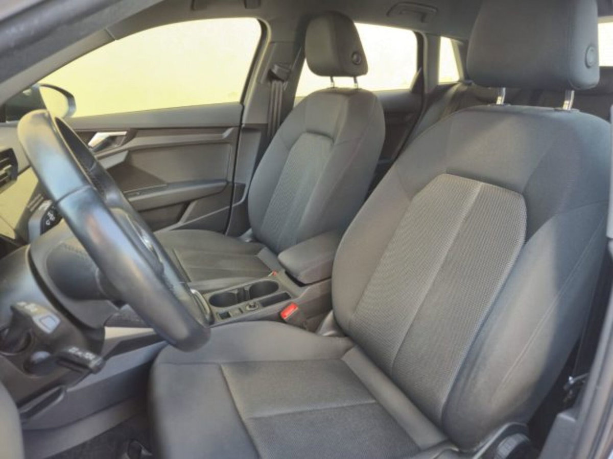Audi A3 Sportback 30 TFSI Business (8)