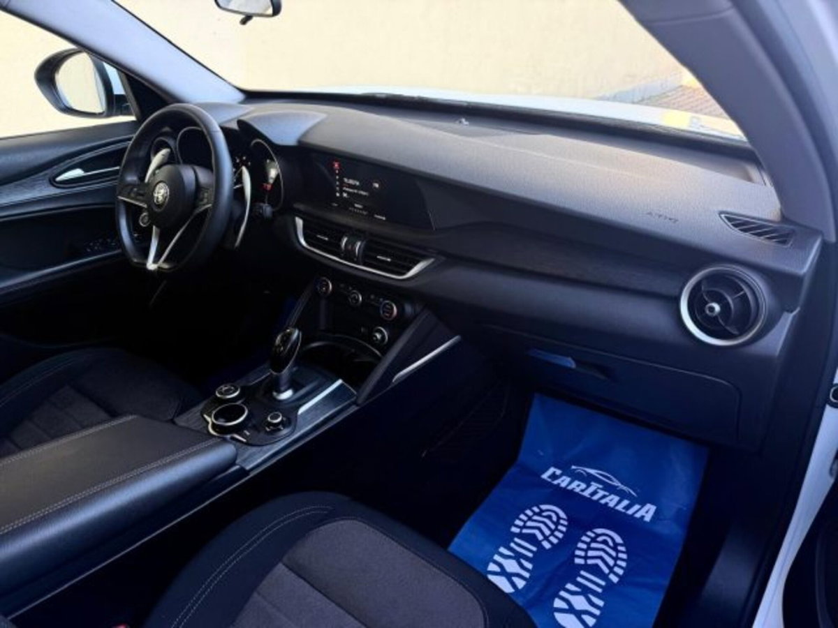 Alfa Romeo Stelvio Stelvio 2.2 Turbodiesel 190 CV AT8 Q4 Super Business (10)
