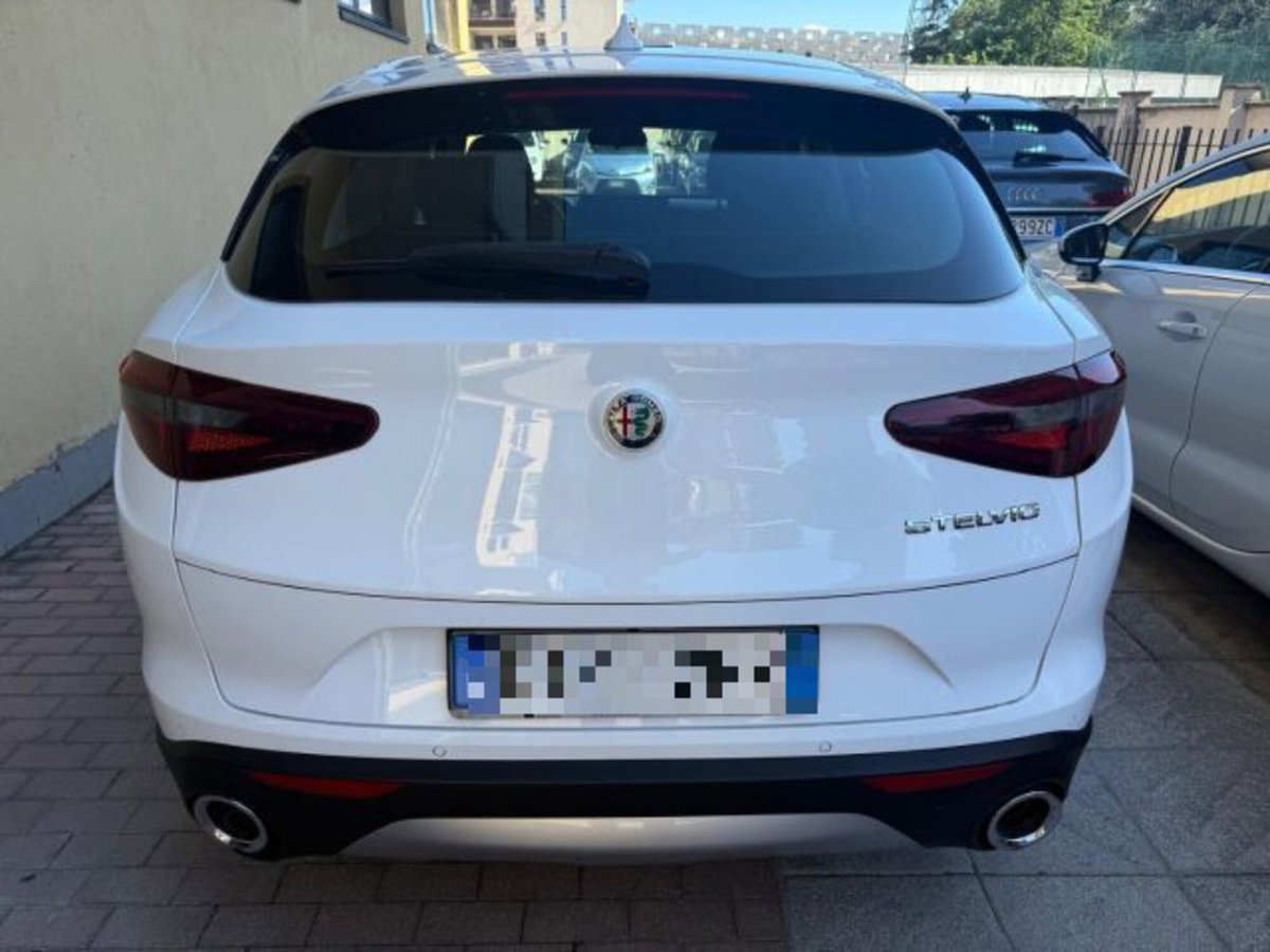 Alfa Romeo Stelvio Stelvio 2.2 Turbodiesel 190 CV AT8 Q4 Super Business (5)