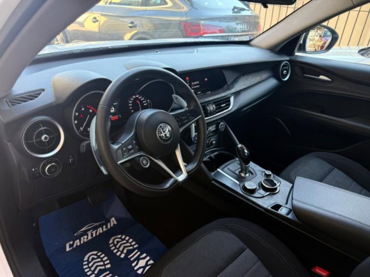 Alfa Romeo Stelvio Stelvio 2.2 Turbodiesel 190 CV AT8 Q4 Super Business (9)