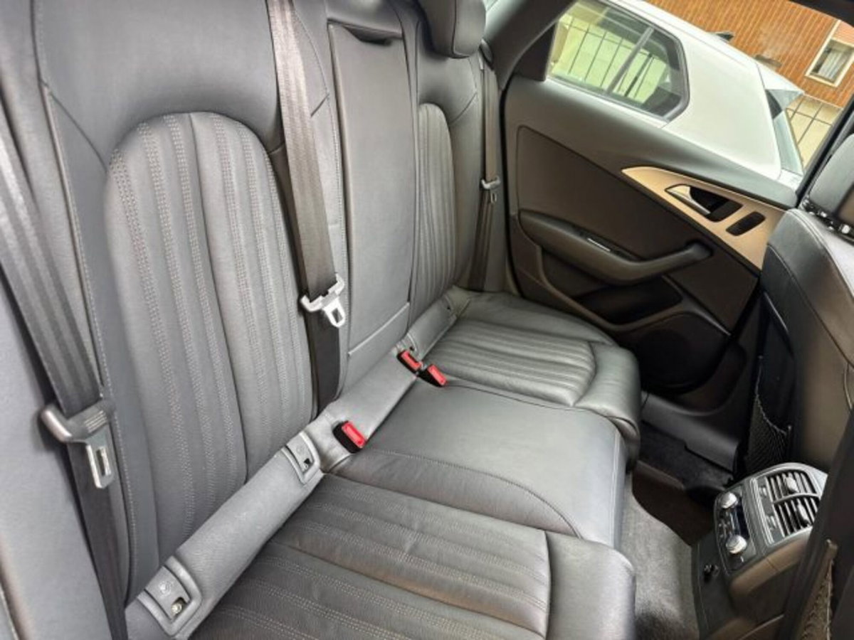 Audi A6 Allroad 3.0 TDI 272 CV S tronic Business Plus (12)