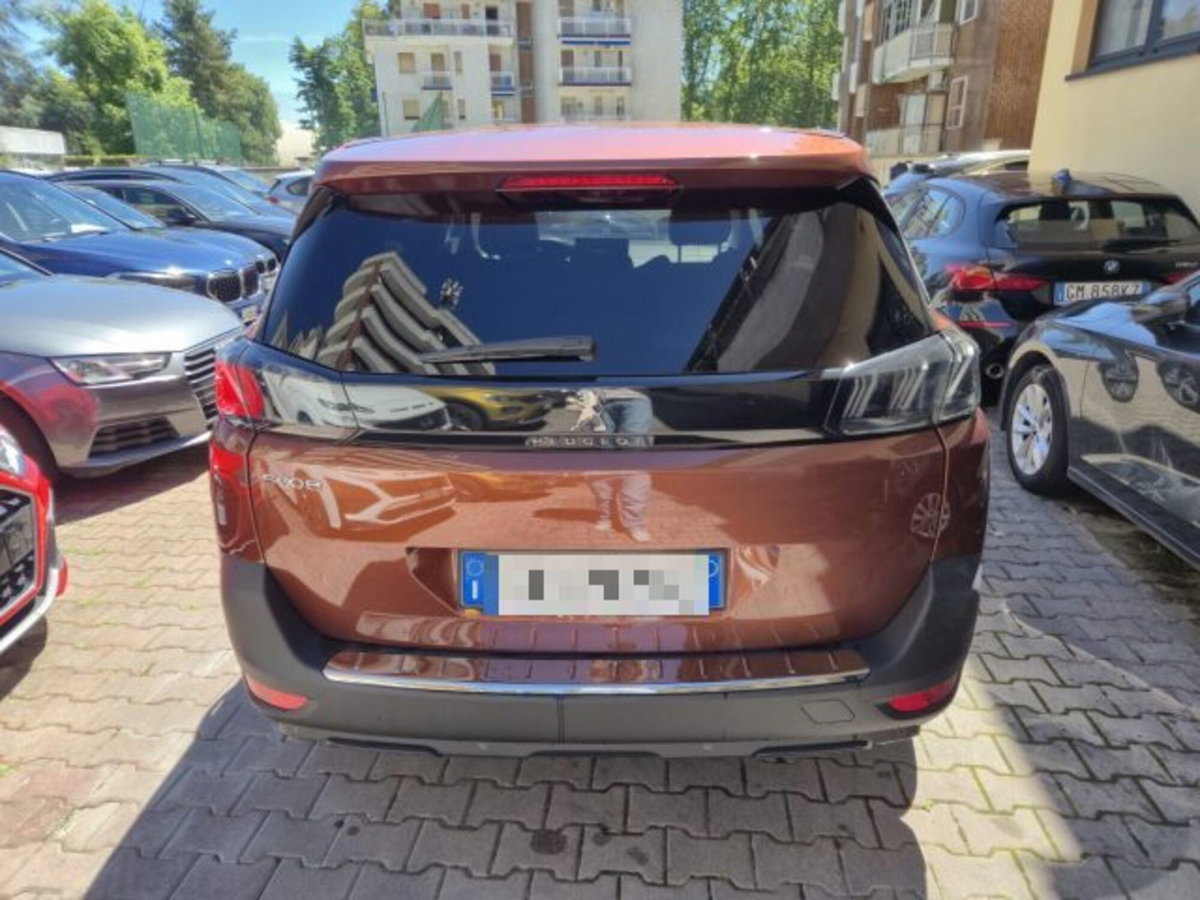 Peugeot 5008 BlueHDi 130 S&S EAT8 Allure (5)
