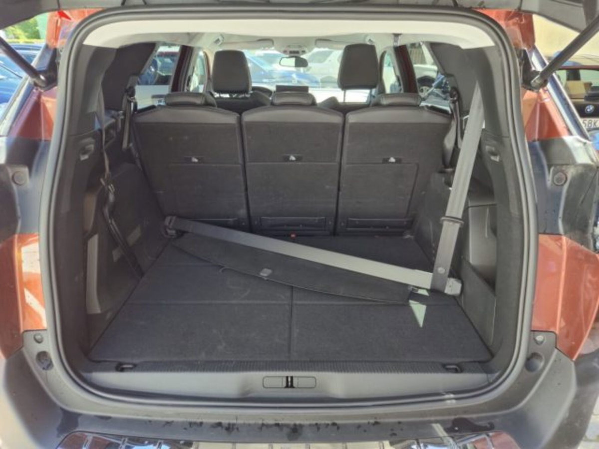 Peugeot 5008 BlueHDi 130 S&S EAT8 Allure (7)