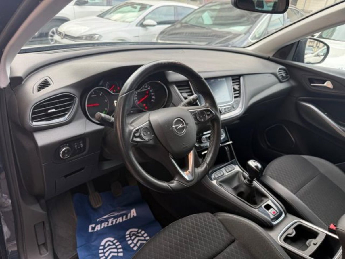 Opel Grandland X 1.5 diesel Ecotec Start&Stop Ultimate (10)