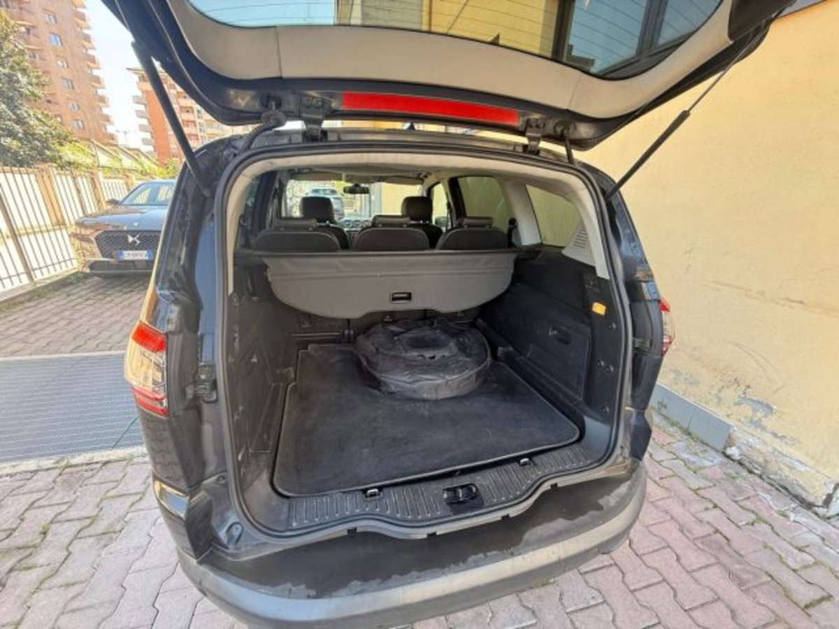 Ford S-Max 2.2 TDCi 200CV Titanium DPF (13)
