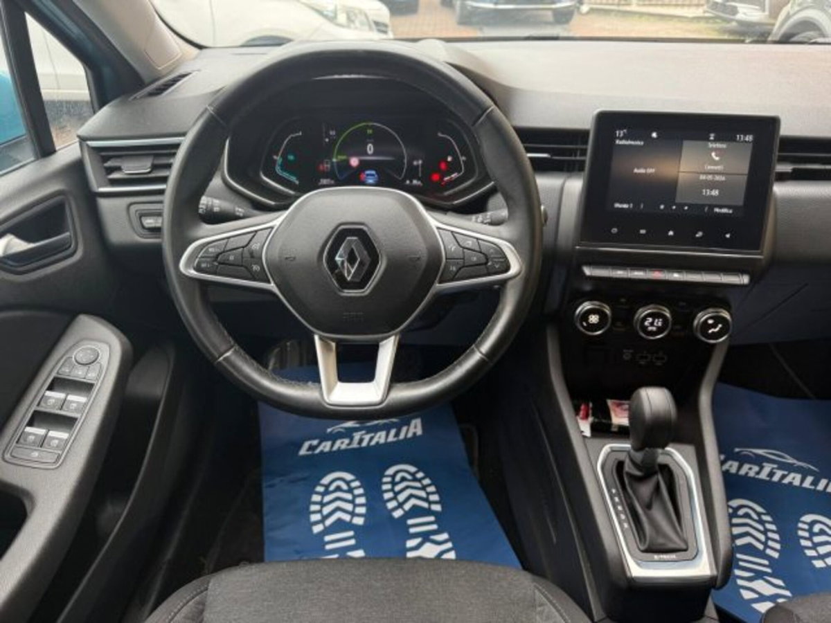 Renault Clio Full Hybrid E-Tech 140 CV 5 porte Zen (8)