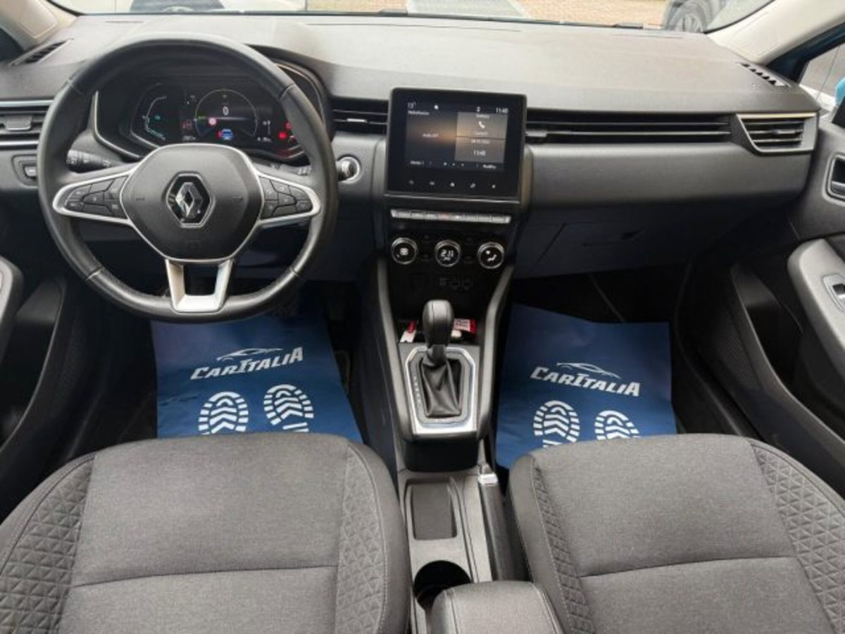 Renault Clio Full Hybrid E-Tech 140 CV 5 porte Zen (9)