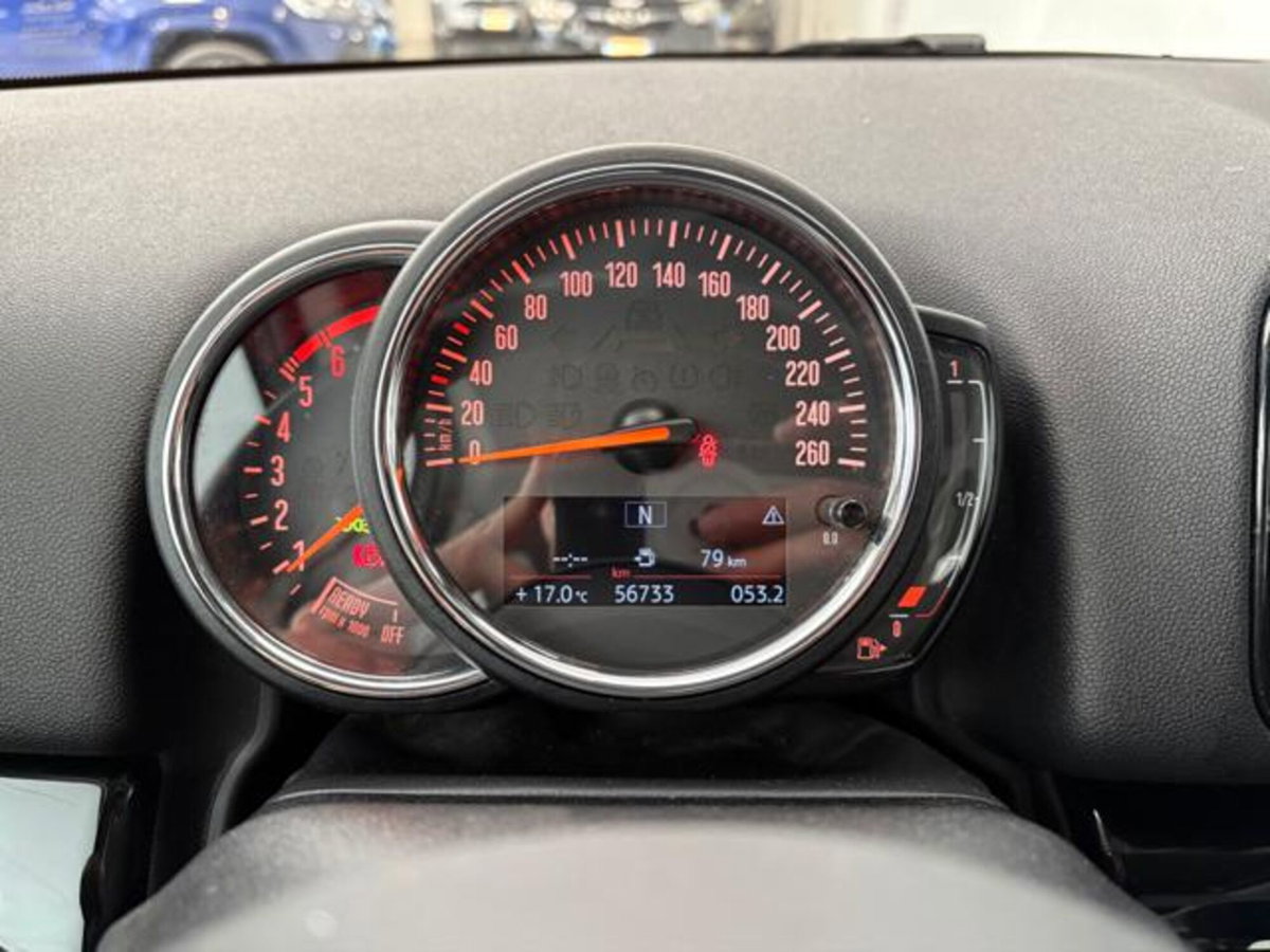 MINI Mini Countryman 2.0 Cooper D Business Countryman (10)