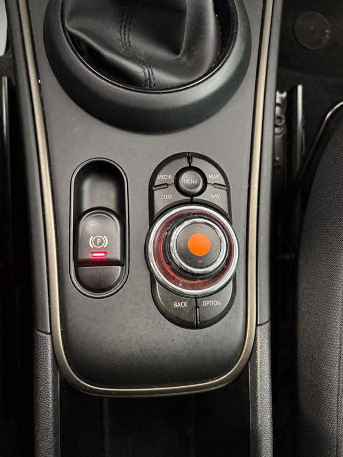 MINI Mini Countryman 2.0 Cooper D Business Countryman (14)