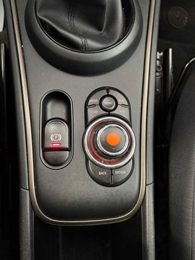 MINI Mini Countryman 2.0 Cooper D Business Countryman (14)
