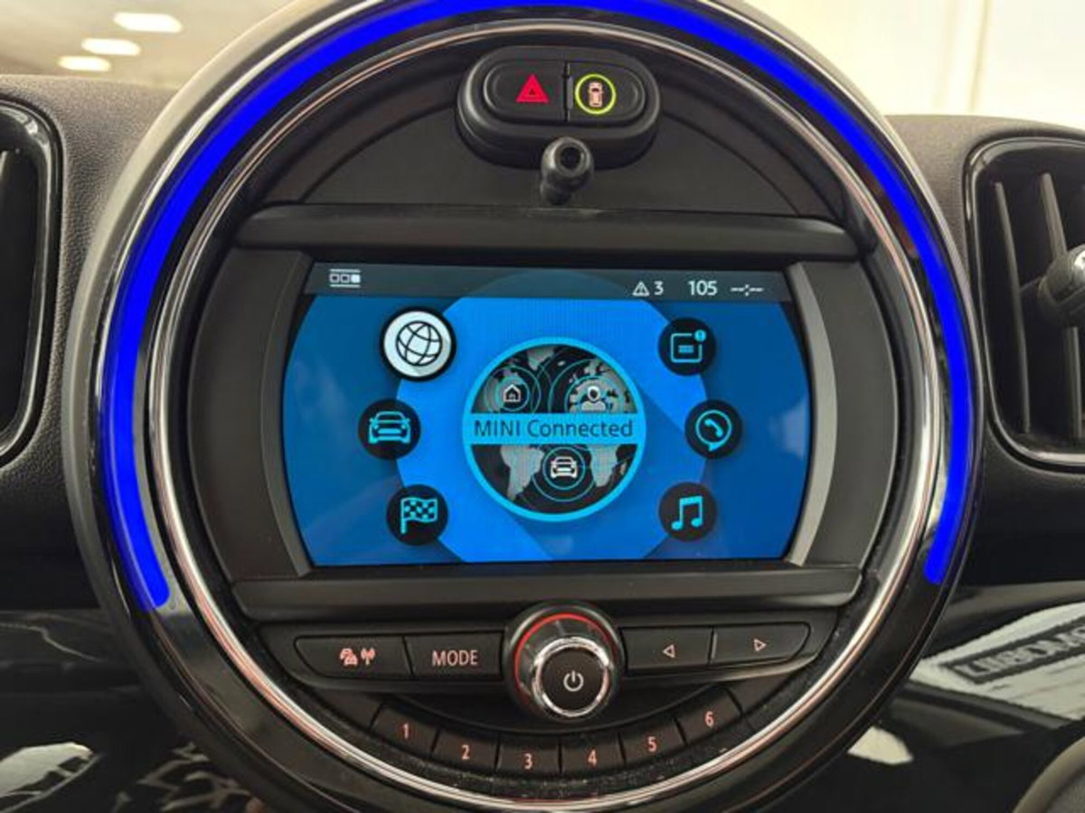 MINI Mini Countryman 2.0 Cooper D Business Countryman (19)