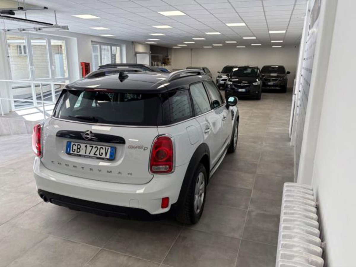 MINI Mini Countryman 2.0 Cooper D Business Countryman (3)