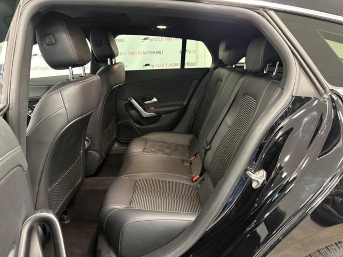 Mercedes-Benz CLA Shooting Brake 200 d Automatic 4Matic Shooting Brake Sport (20)