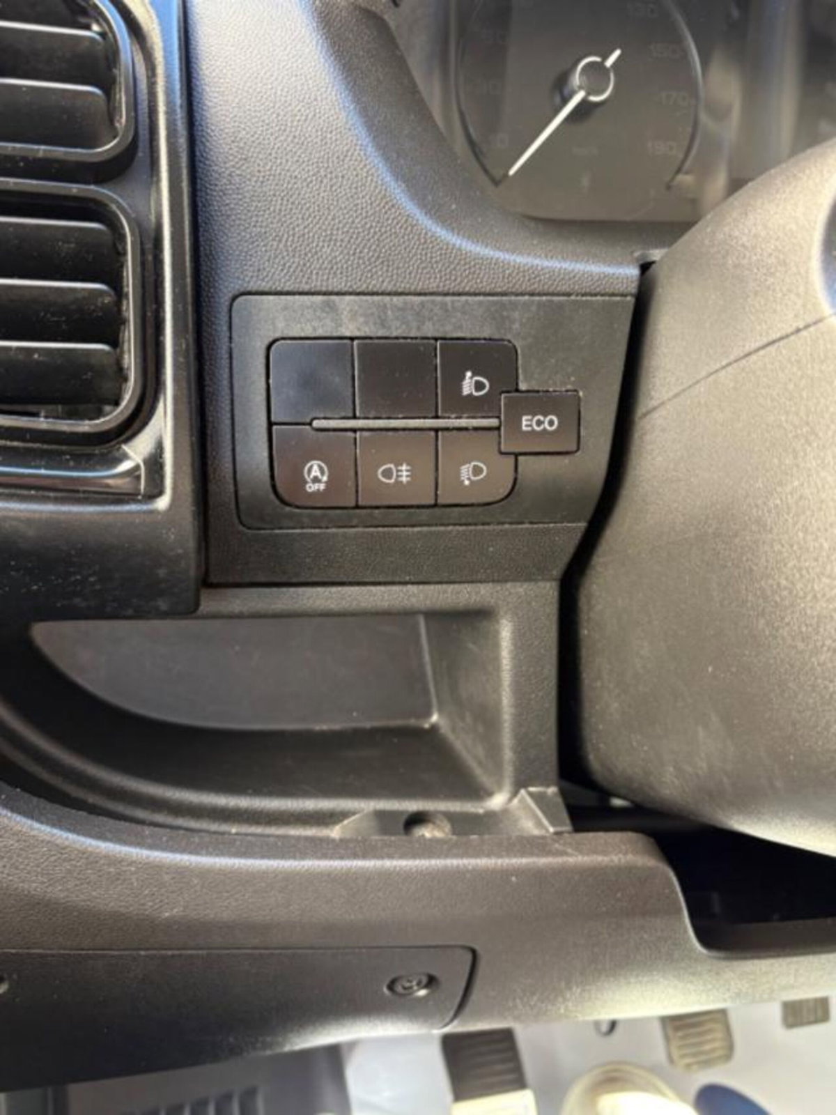 Peugeot Boxer Furgone 335 2.2 BlueHDi 140 S&S PM-TM Furgone Premium (14)