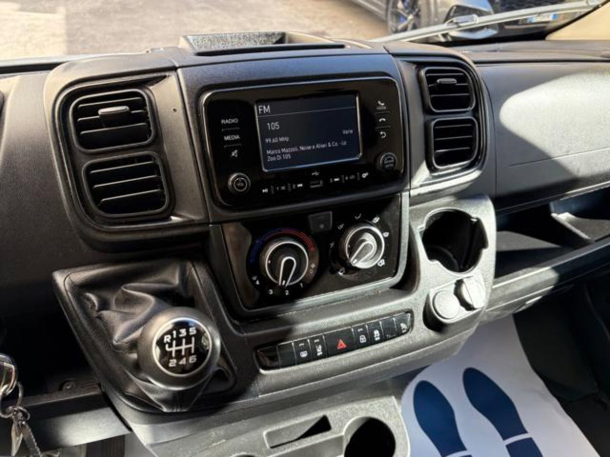 Peugeot Boxer Furgone 335 2.2 BlueHDi 140 S&S PM-TM Furgone Premium (18)